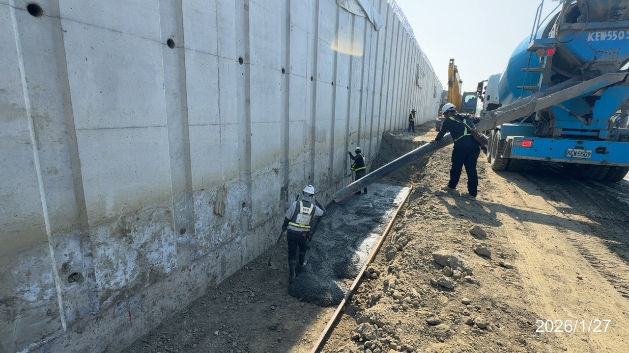 南下線滯洪明溝SD03單元8-13 PC澆置